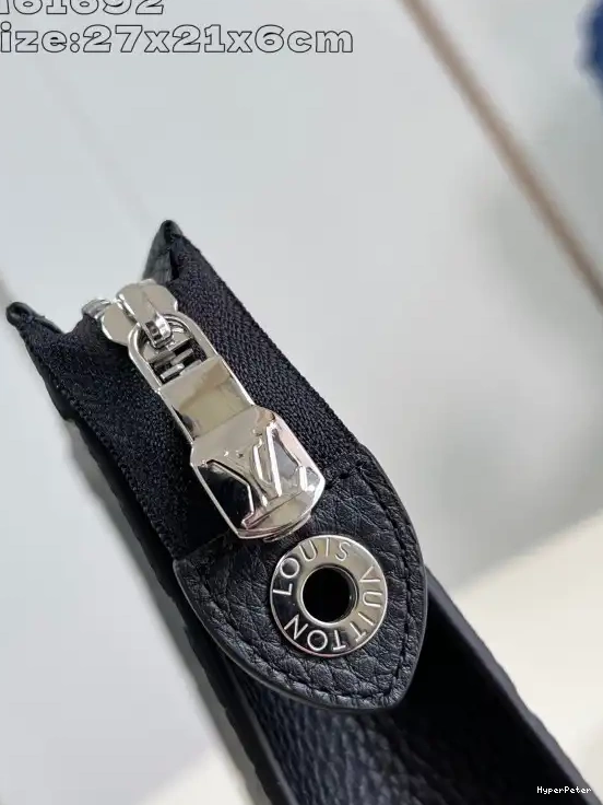 MM VUITTON LOUIS VOYAGE POCHETTE 0608